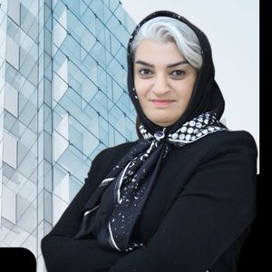 مریم زینالی