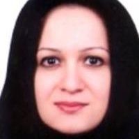 مرضیه عاشوری کنار سری