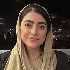 معصومه کریمی دوانی