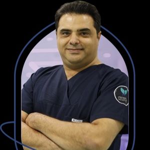 مظاهر محمودی