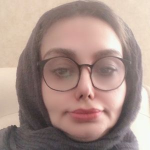مینوش همایونی