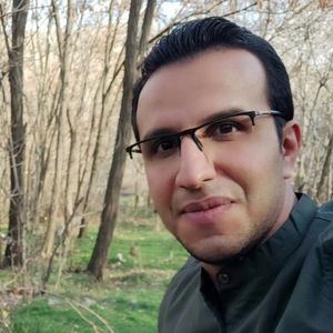 میلاد خزایی