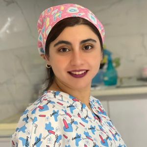 مینا احمدیان