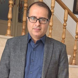 عکس دکتر