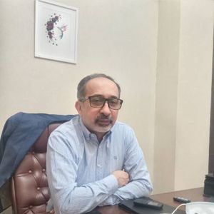 عکس دکتر