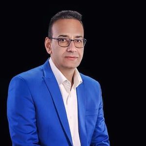 عکس دکتر