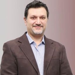 مجتبی نیکنامی