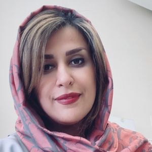مونا حجت نیا