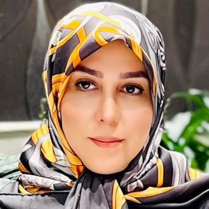 نصیره مقدم فر