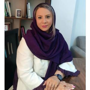 نازنین مهدی نیا
