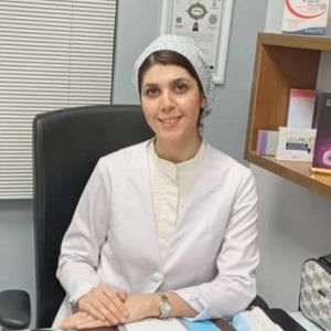 نازیلا حجت انصاری