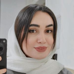 ندا ناظمی