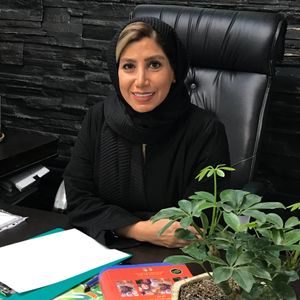 نگار رازقی
