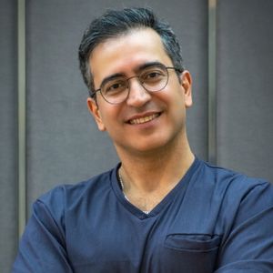 نیما رهنمون