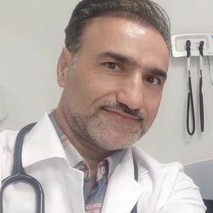 امید بیات