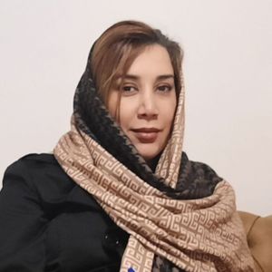 پرستو تقوی
