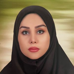 پریا داوری