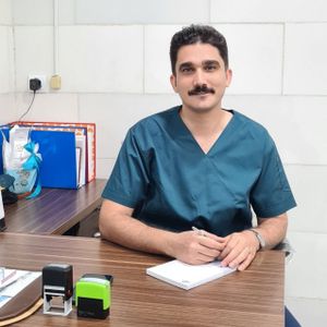 پژمان قادرزاده