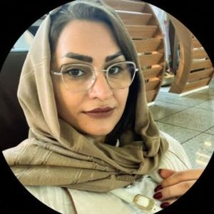 راضیه ایراندوست