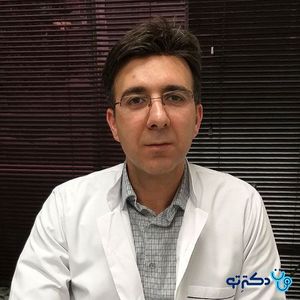 رضا کریمی گرکانی