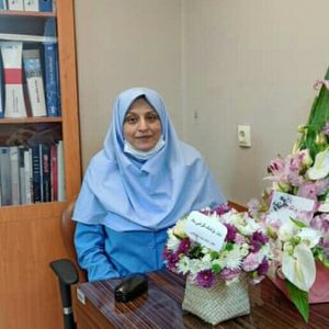 رویا فرجی درخانه