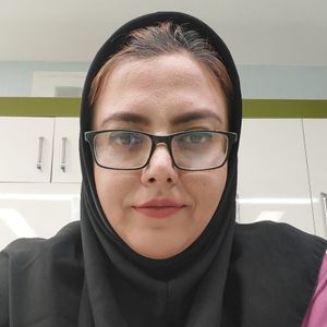 رویا حسین زاده