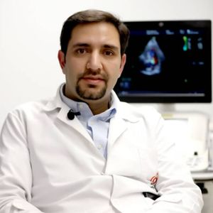 سیداحسان پرهیزگار