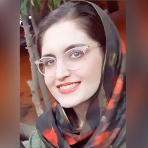 سحر سادات شریفی