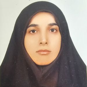 سارا صدرزاده