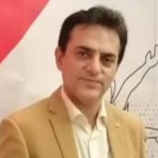 سیامک نوایی