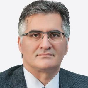 سیامک سرکارات