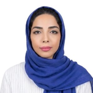 سمیه عزیزی