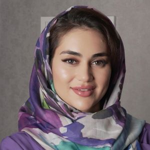 طناز محزون