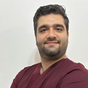وحید فخار