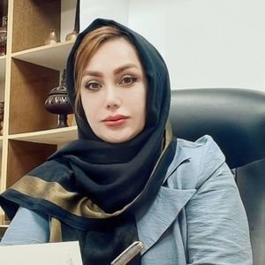 یاسمین زحمتکش