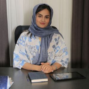 زهرا آراسته