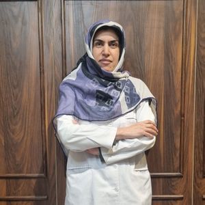 زهرا حشمتی فر