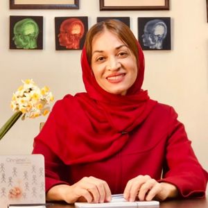 زهرا نیکنام