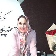 زهرا طهوری