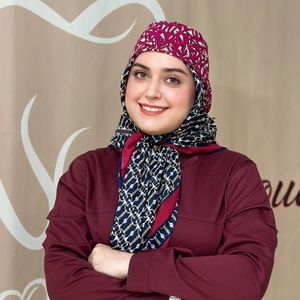 زهرا یارمحمودی