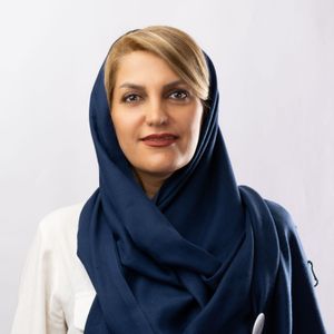 ماندانا اکبری نژاد هیجان مدار