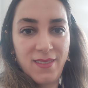 منصوره صادقی