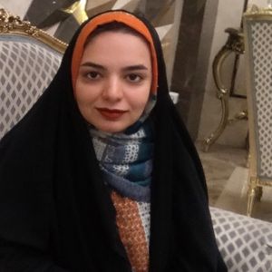 مریم داودی