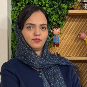 مریم آشوری