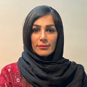 مریم سادات حسین زاده کودک و