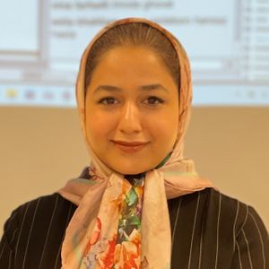 مریم جوی زاده
