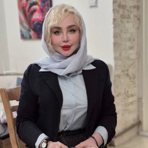 مریم صمدی