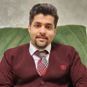 میثم شاه حسینی