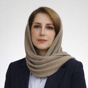 مینا فتح اللهی