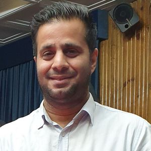 محسن حمزه